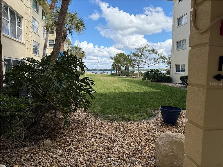 3808 Gulf Of Mexico Dr #E105 — Photo 22