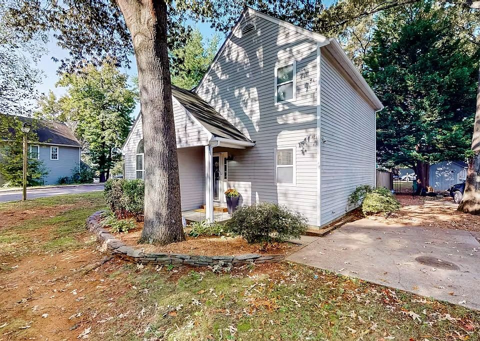 1st image of 1548 Ritchie Ln