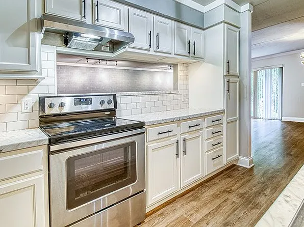 400 Berlin Dr, Knoxville, TN 37923