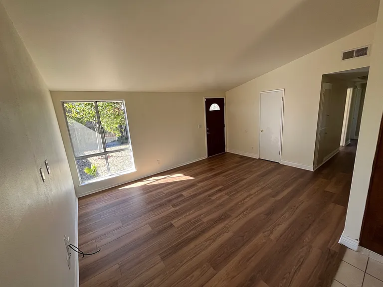 3608 Via Orilla — Photo 5