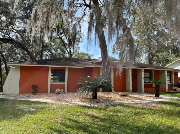 8117 SW 12th Pl, Gainesville, FL 32607