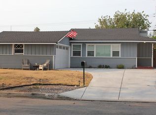 1055 E Renwick Rd, Glendora, CA 91740