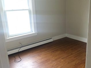 89 Hamlet Ave APT 2, Woonsocket, RI 02895