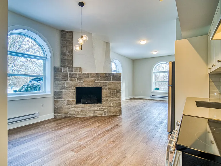 1614 Ridge Rd E #102 — Photo 9