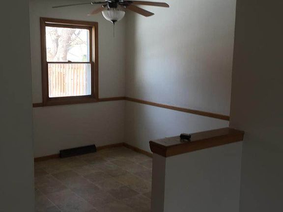 4th image of 205 River Ln APT 2