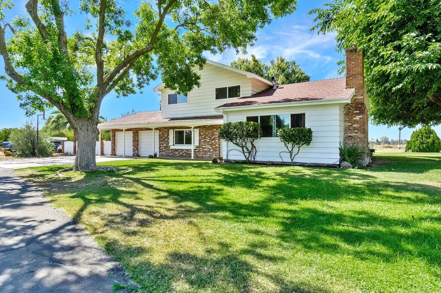 35564 Avenue 14 photo 1