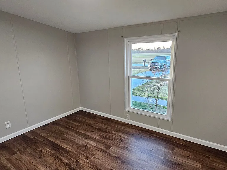 114 Pittman Rd — Photo 15