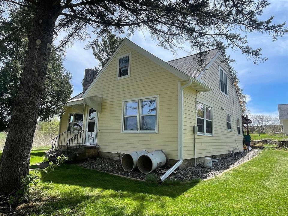 1st image of E3228 550th Avenue