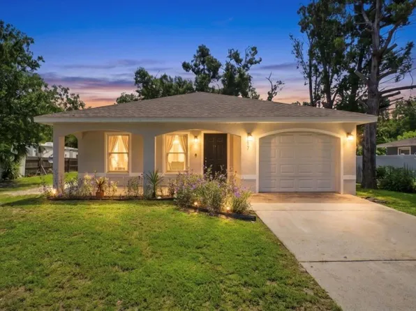 5717 E 11TH STREET E, BRADENTON, FL 34203
