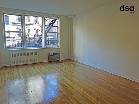 Rented by DSA Realty | media 22