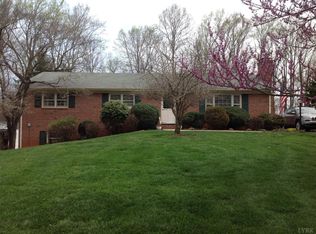 585 Winding Way Rd, Lynchburg, VA 24502