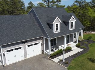 2 Seabiscuit Dr, Plymouth, MA 02360