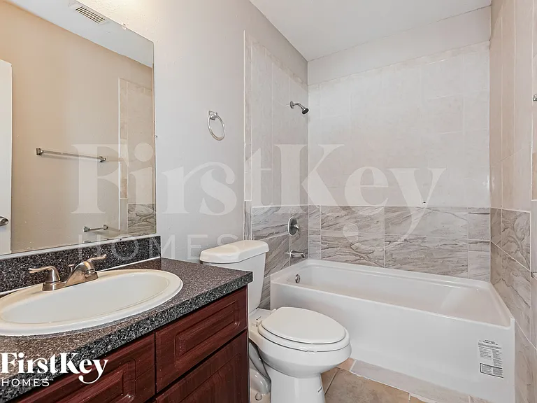 8313 Oleander Ln — Photo 13