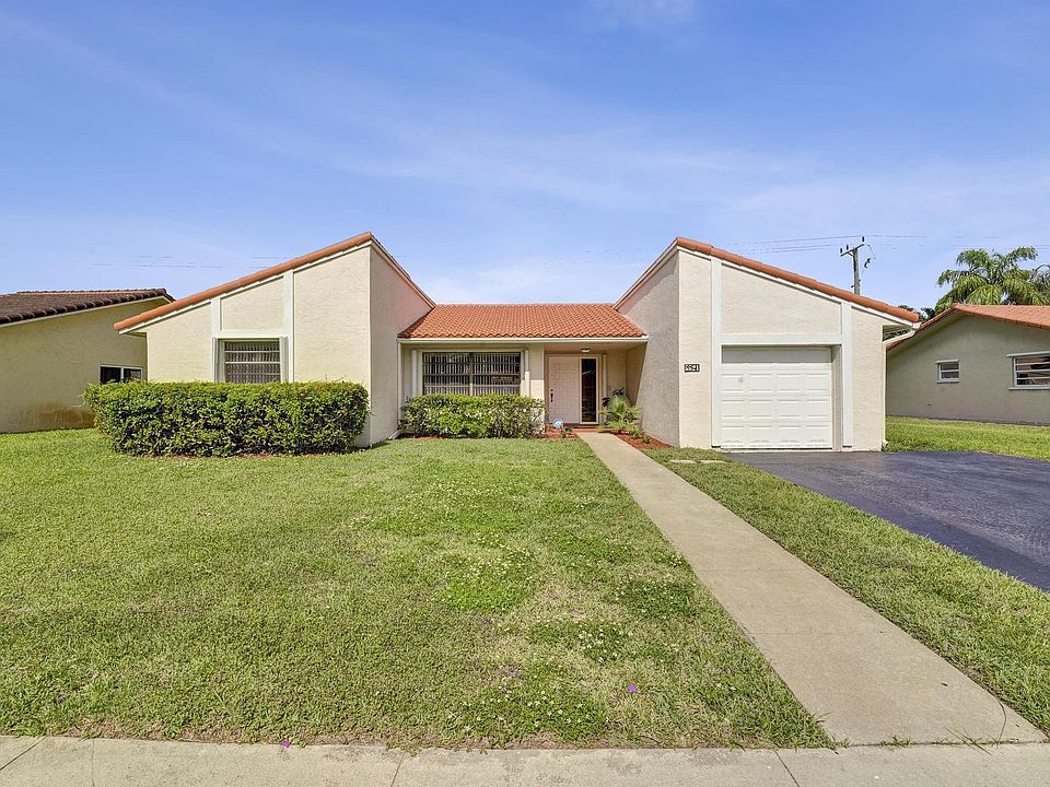 1st image of 5521 SW 114 Avenue