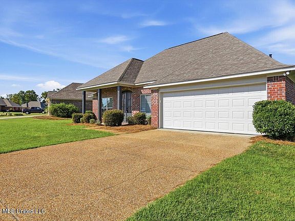 2nd image of 116 Northwind Dr