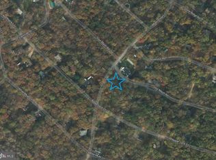 44 Moonshine Ln, Harpers Ferry, WV 25425