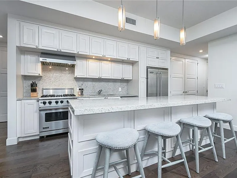 1820 Peachtree St #1002 — Photo 4
