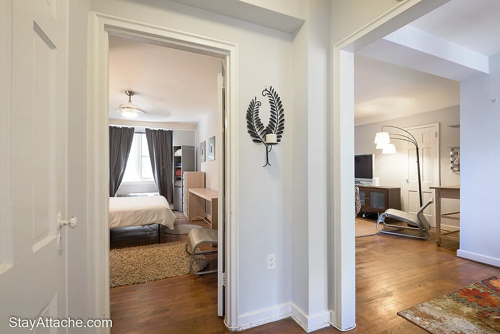 10 Ashby St — Photo 3