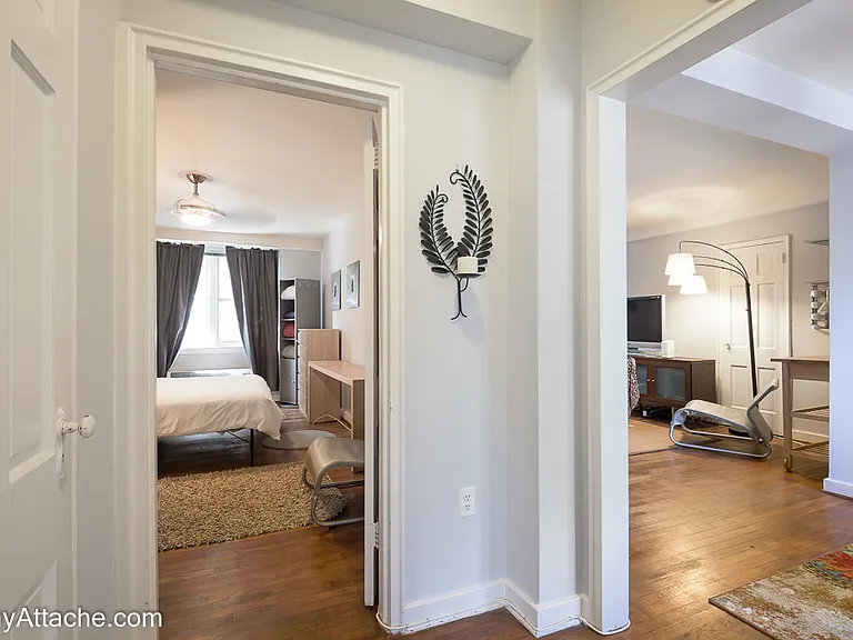 10 Ashby St — Photo 12