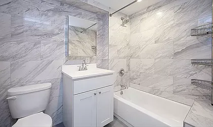 Rented by R New York