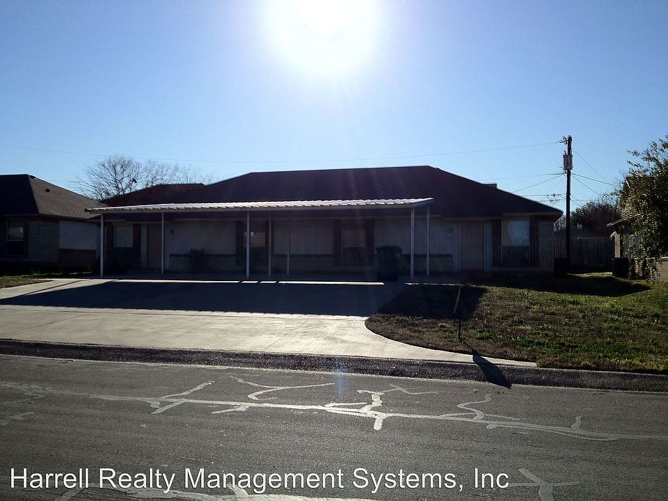 1st image of 1305 Chapelwood Dr