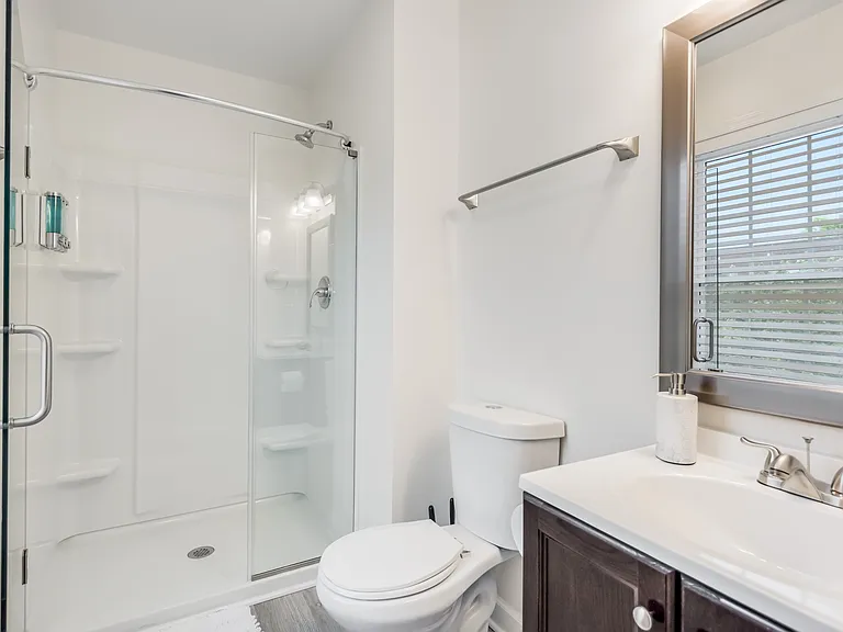 2706 Knox St SE #A — Photo 12