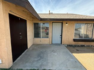 7144 Murray Ln APT B, Yucca Valley, CA 92284