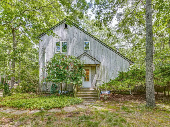 23 Lincoln Ave, East Hampton, NY 11937