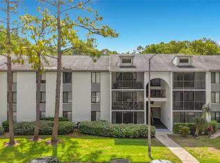 1372 Pine Ridge Cir E APT H3, Tarpon Springs, FL 34688
