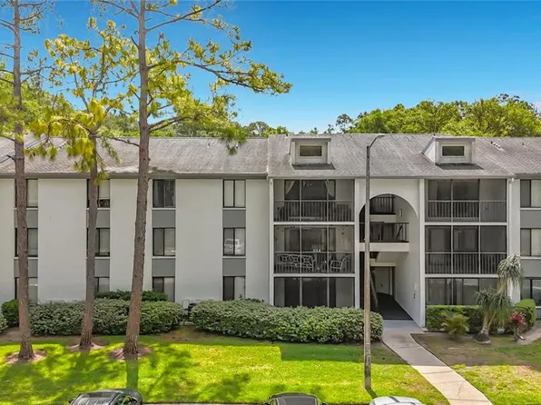 1372 Pine Ridge Cir E APT H3, Tarpon Springs, FL 34688