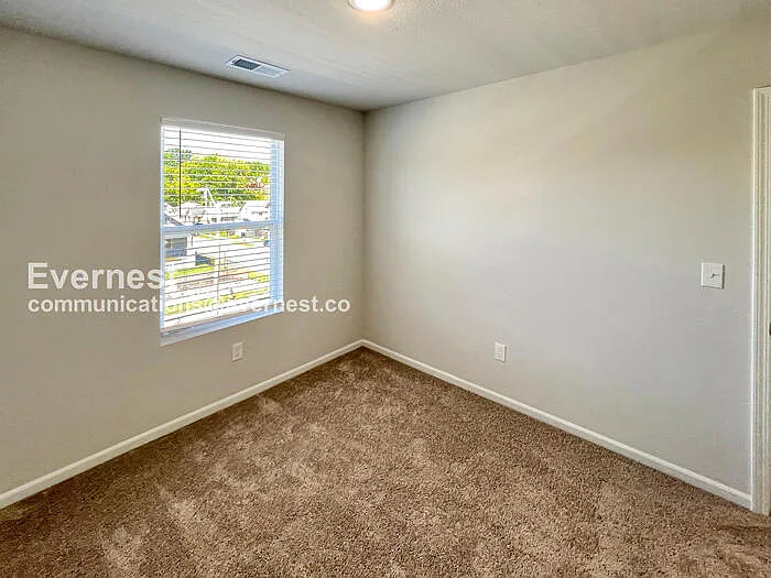 4101 Olive St — Photo 10
