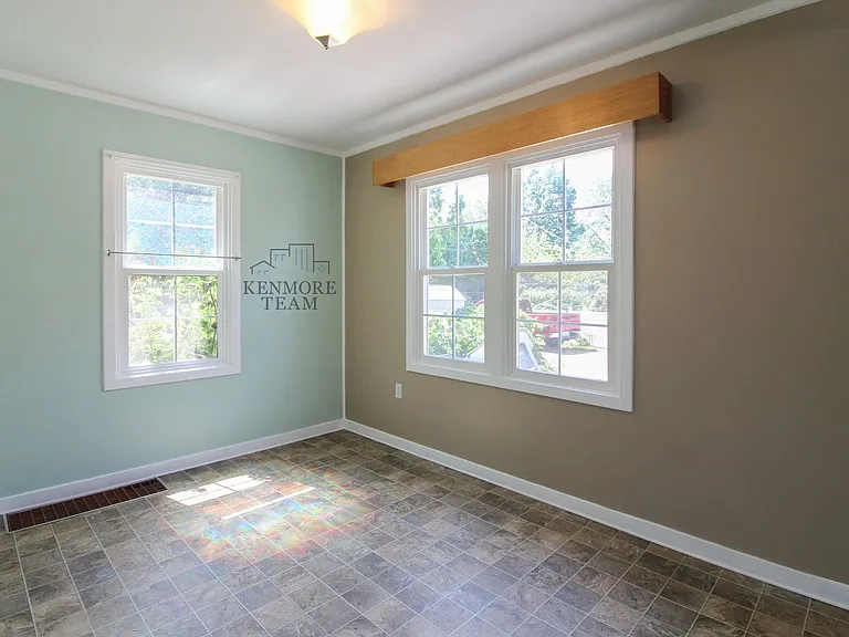 1308 Haupt Ave — Photo 6