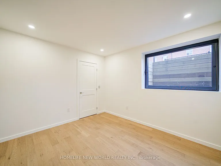 78 Gladstone Ave #3 — Photo 5