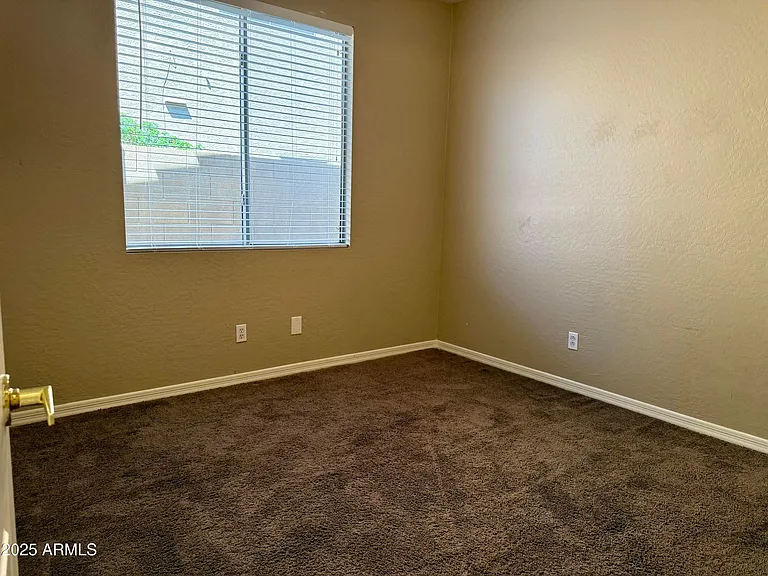 3518 W Plymouth Dr — Photo 13