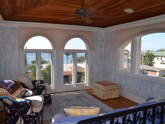 3rd Story View