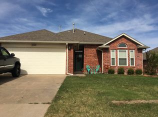 2041 Bradford Way, Edmond, OK 73003