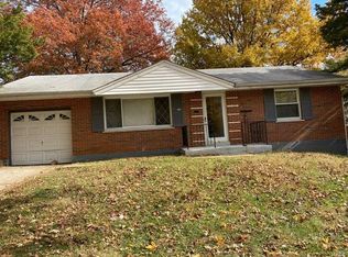 4728 N Hills Ln, Saint Louis, MO