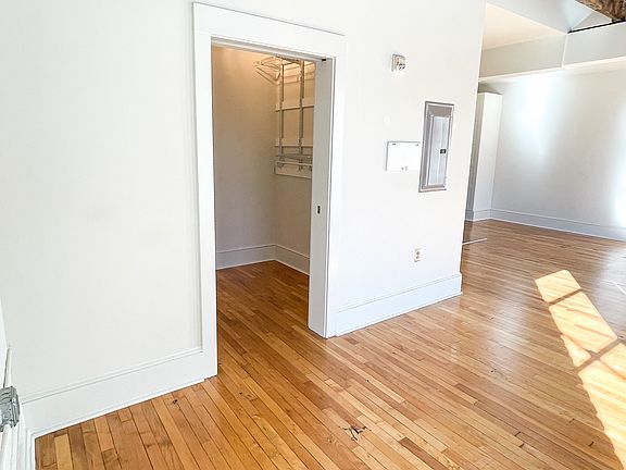 3rd image of 505 Union Ave APT 214