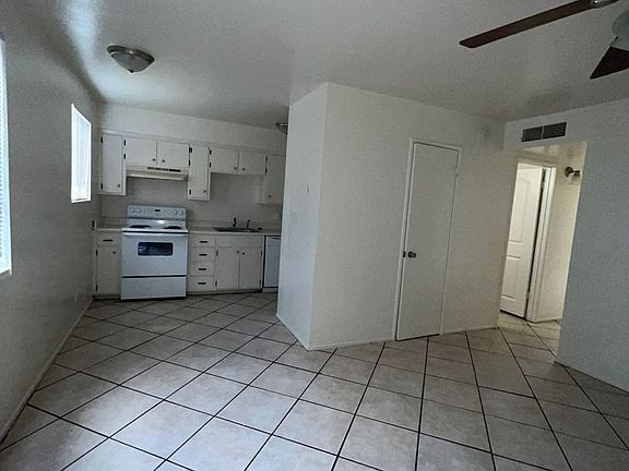 5th image of 310 N Orange Ave Unit 1