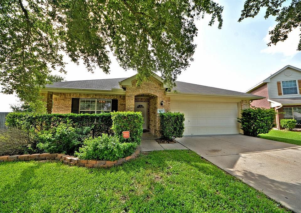 2nd image of 4911 Rainy Heath Ct