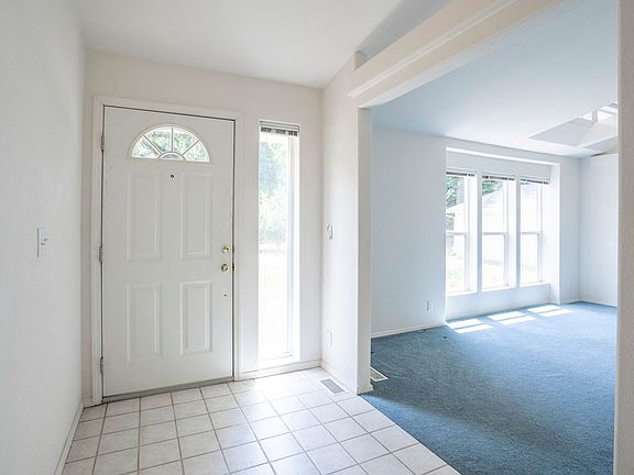 4th image of 15810 Goodrich Dr NW