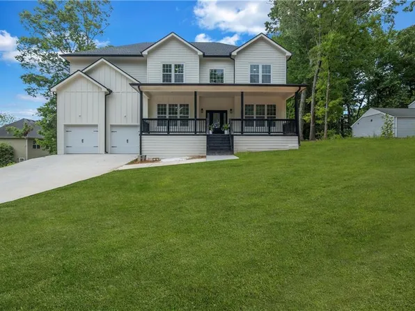 5401 S Lake Dr, Douglasville, GA 30135