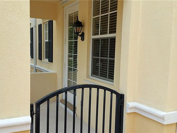 4th image of 5376 Davini St