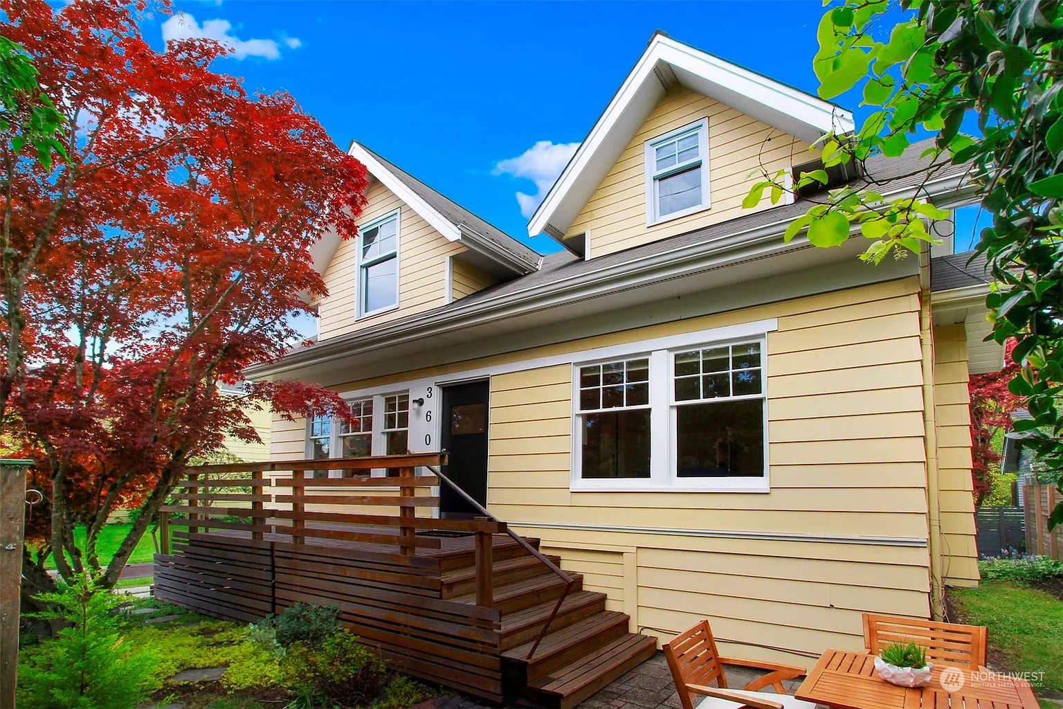 360 Howe Street photo 1