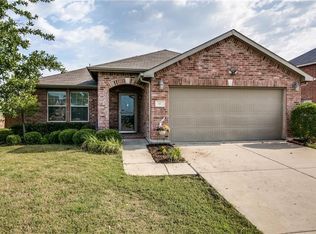 417 Azalea Dr, Fate, TX 75087