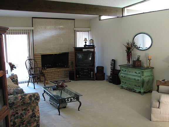 Living Room with masonry FP