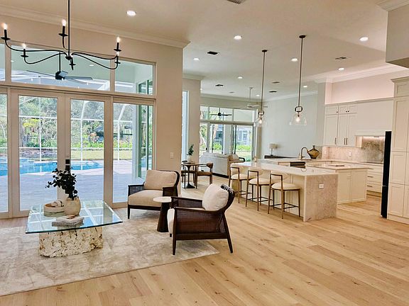 4th image of 8667 SE Antigua Way