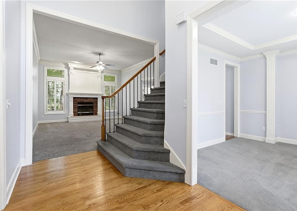 4714 W 139th Ter, Overland Park, KS 66224 | Zillow