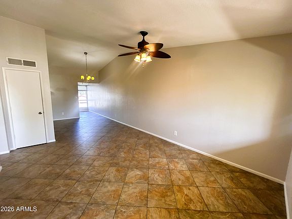 4th image of 3301 E EARLL Drive #225