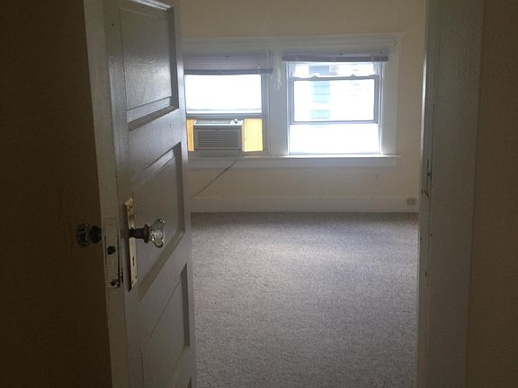 5th image of 169 Alden Ave Floor 2